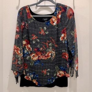 Alyx woman’s plus blouse